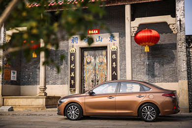 汽車鈑金噴漆到底是怎么回事？