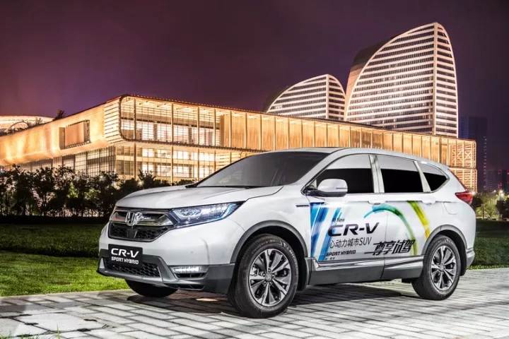 春風(fēng)又綠江南岸，看景良伴還是當屬CR-V 銳?混動